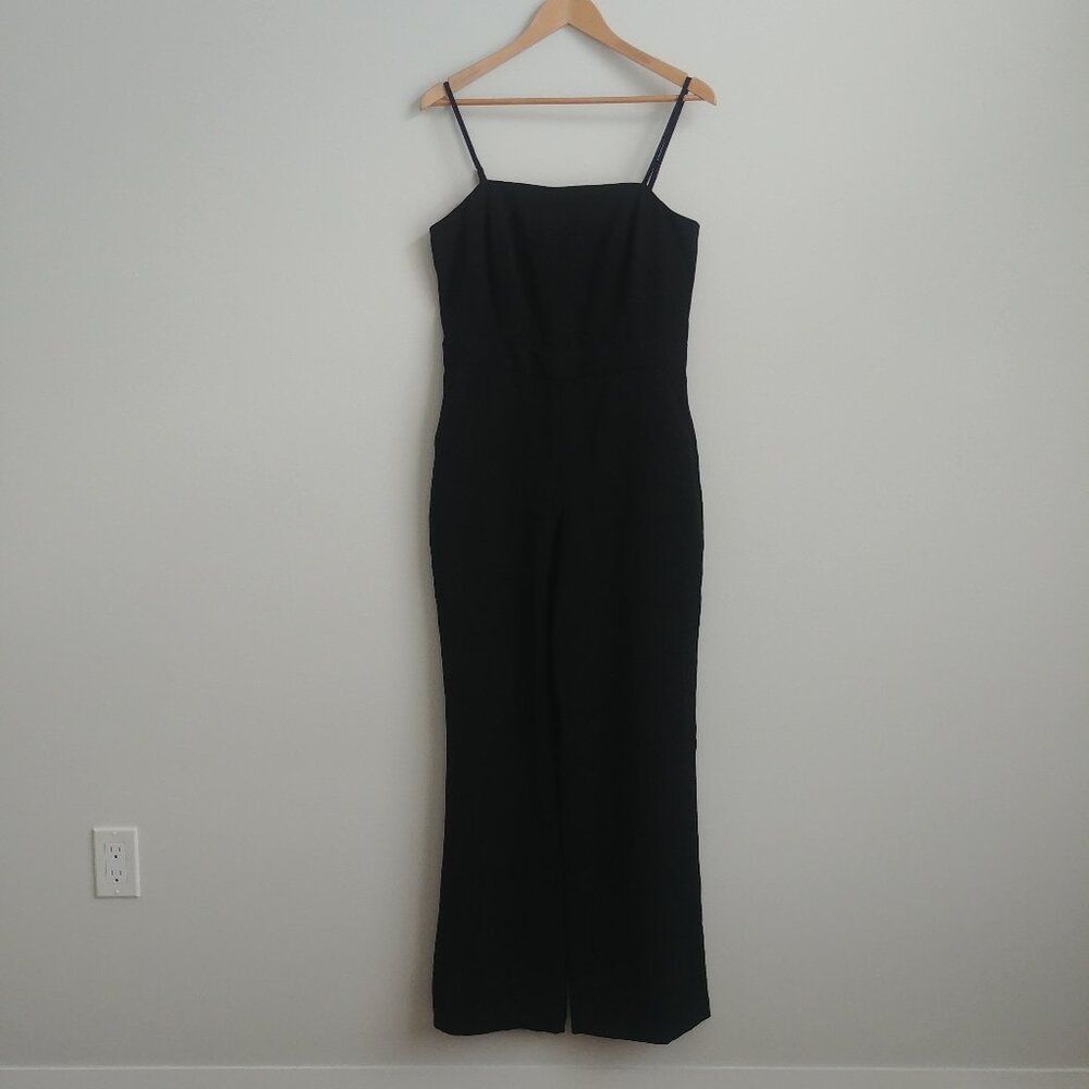 Banana Republic classic black tank spaghetti strap jumpsuit size 6